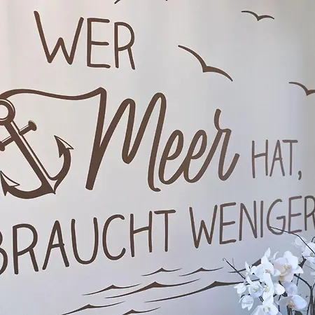 Reetdachhaus Meerzeit Reetdachhaus Meerzeit Feriehus *