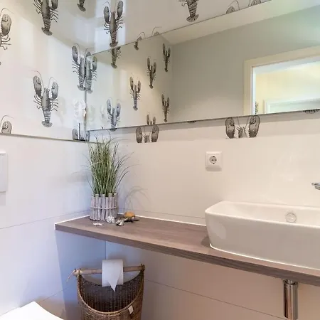 Reetdachhaus Meerzeit Reetdachhaus Meerzeit Feriehus *